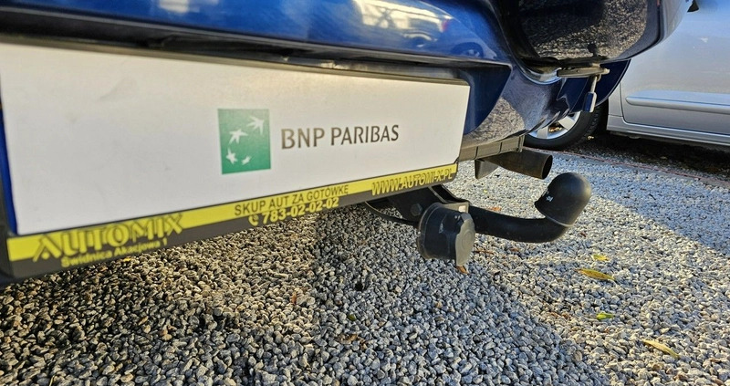 Toyota RAV4 cena 23900 przebieg: 240000, rok produkcji 2004 z Limanowa małe 631